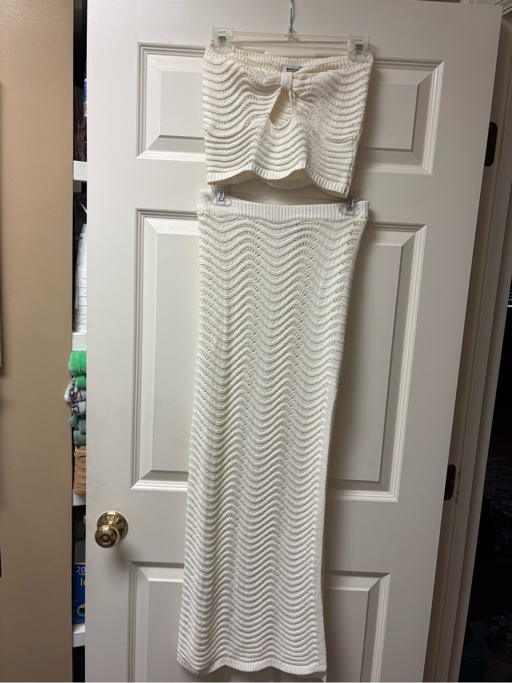 Beginning Boutique Cream Wave Knit Maxi Skirt and top